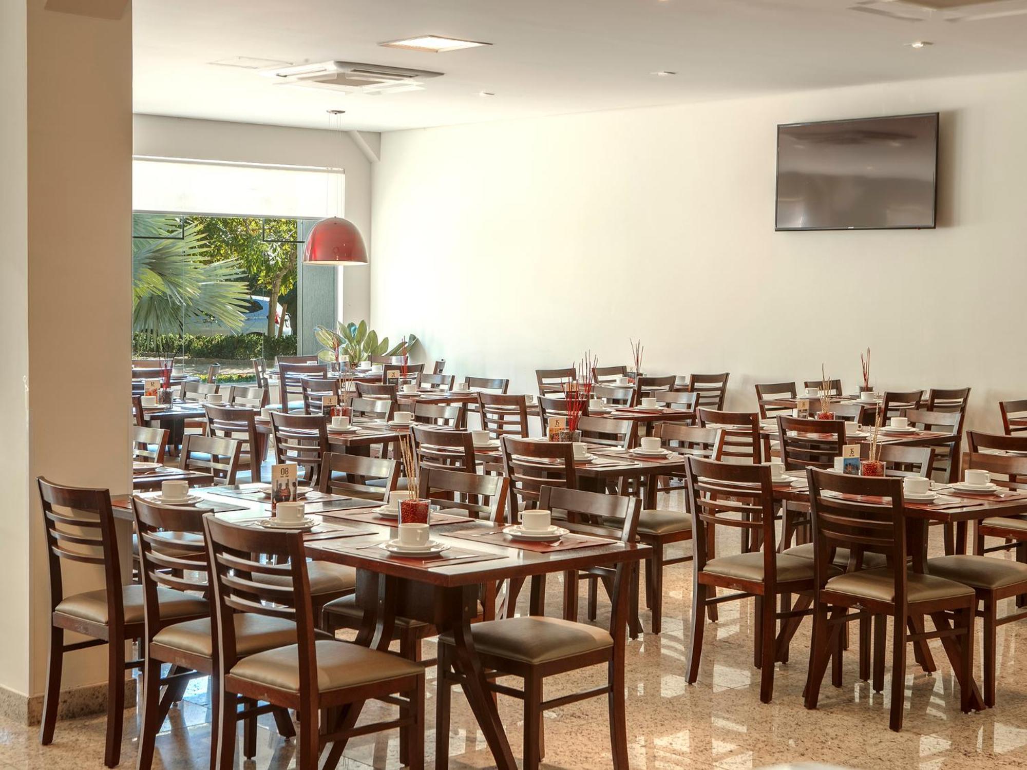 Valinhos Plaza Hotel Экстерьер фото